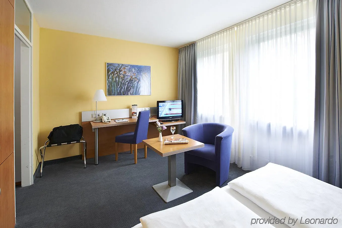 Ghotel Hotel & Living Muenchen-Nymphenburg 3*, Munich